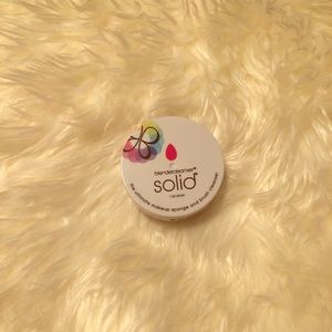 Beautyblender Solid Brush and Sponge Cleaner